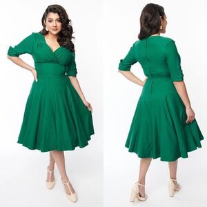 Unique Vintage Women's Size M Emerald Green Delores Swing Midi Dress Retro Party